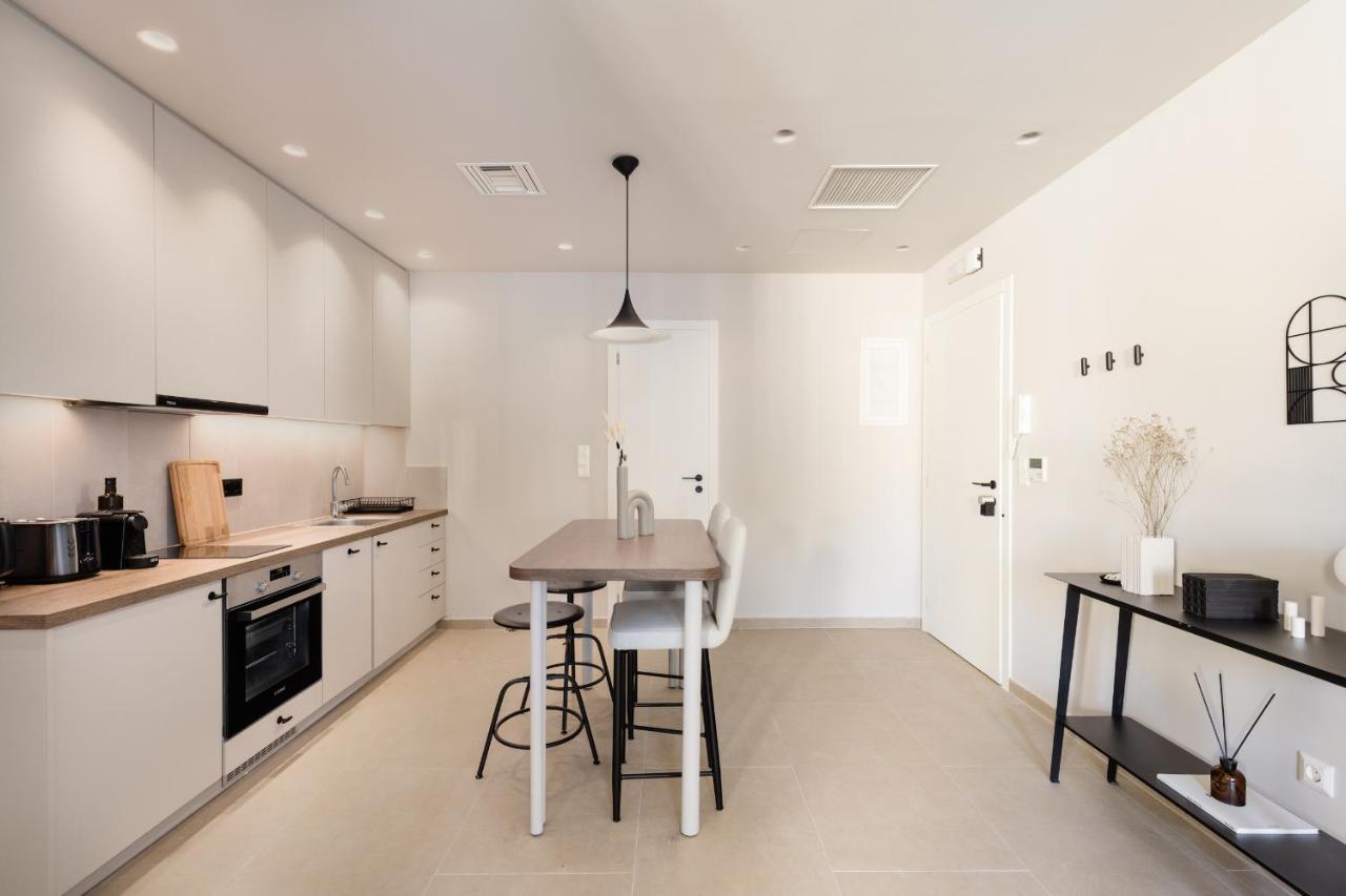 Luxury Apartments In Plaka By Upstreet Atenas Exterior foto
