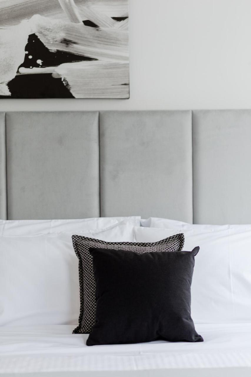 Luxury Apartments In Plaka By Upstreet Atenas Exterior foto